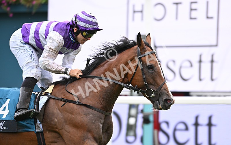 200826-172 Mia Fantasia - Race 6 16.45pm Mews Hotel Ossett EBF Stallions Nursery Handicap