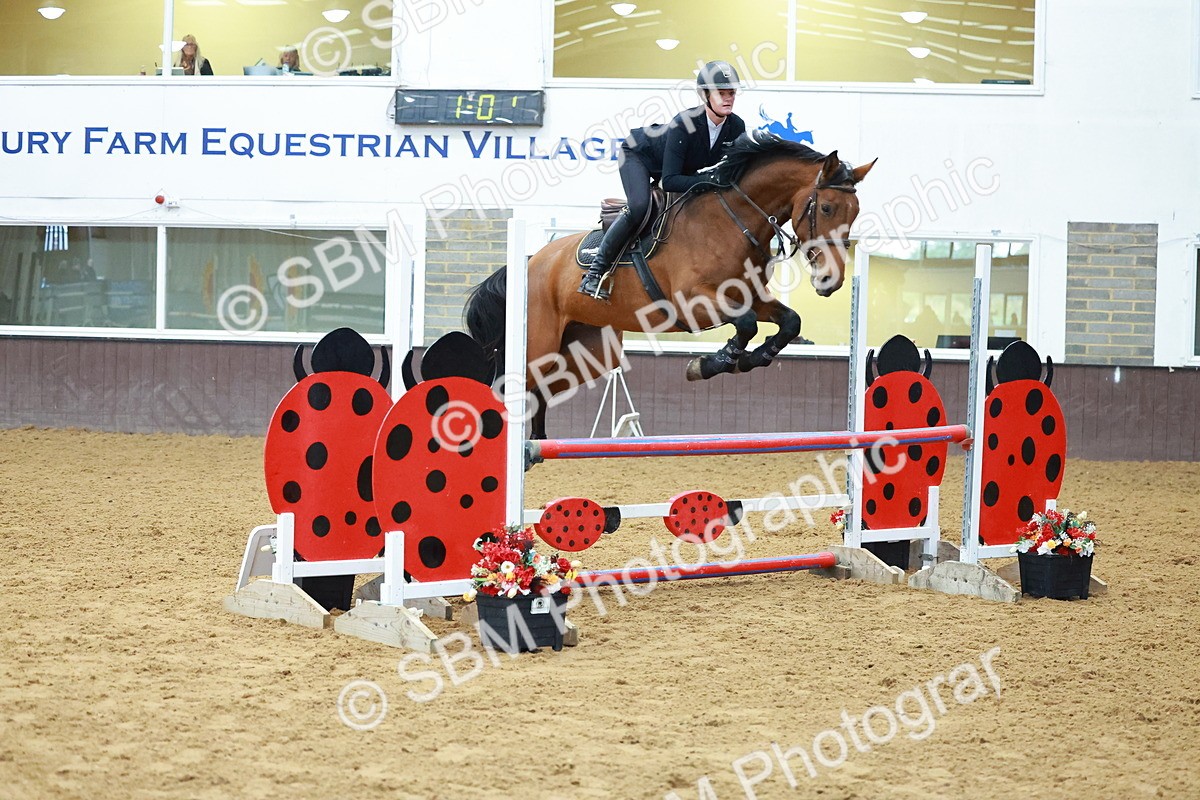 SBM_006615 - Class 17 - Senior Discovery - 1.00m