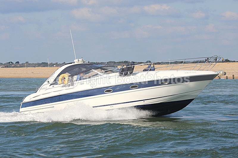 150927 BROKE THE BANK - BAVARIA 35 SPORT WT7A3516 - Motorboats - Open