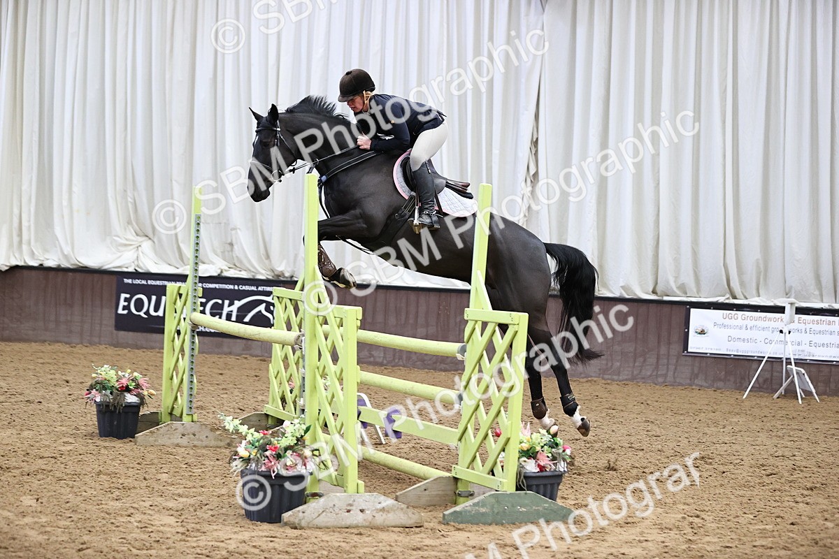 SBM_001827 - Class 4 - Senior Newcomers - 1.10m Open