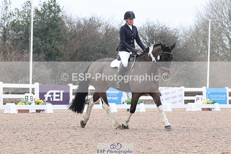 250216-112122-05304 - 155-Caroline.Hutchens-Clogorrows.Socky