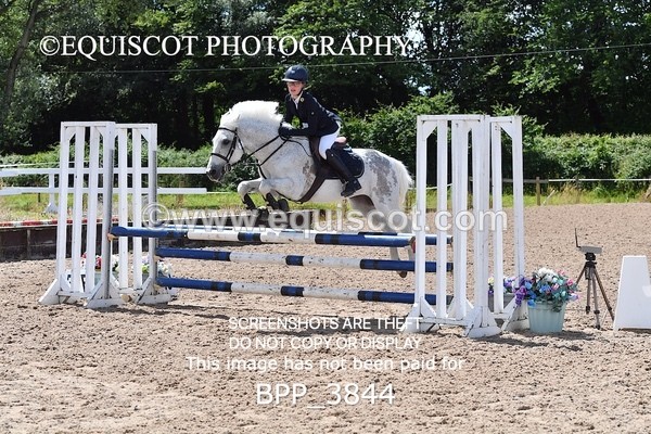 BPP_3844 - CLASS 7 SAT Stepping Stones 128/ 138cms Handicap