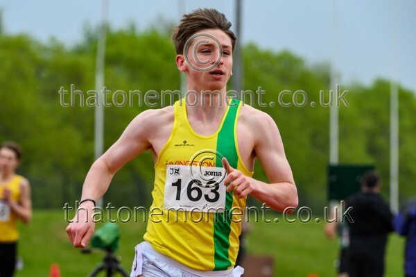 Opener25-925561 - Track Male