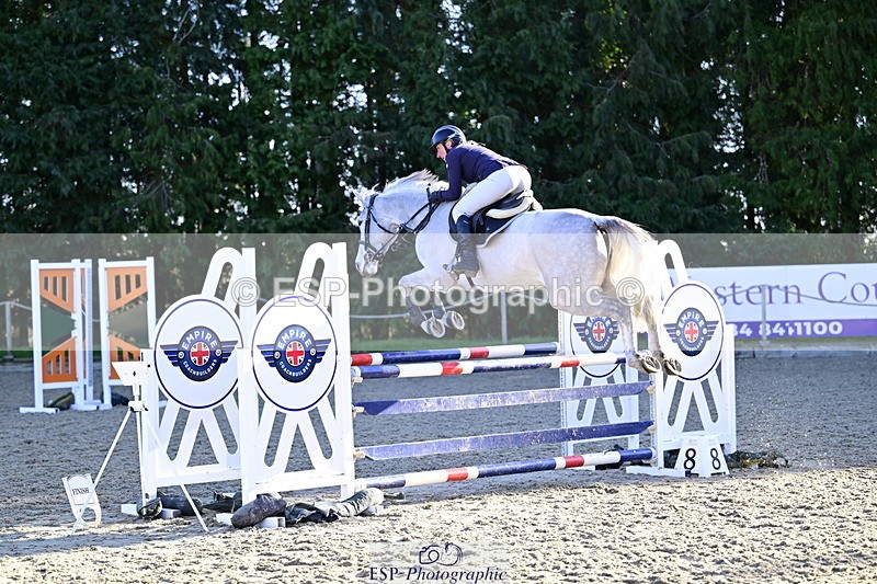 260214A-110113-00280 - 2 Discovery and 1m Open