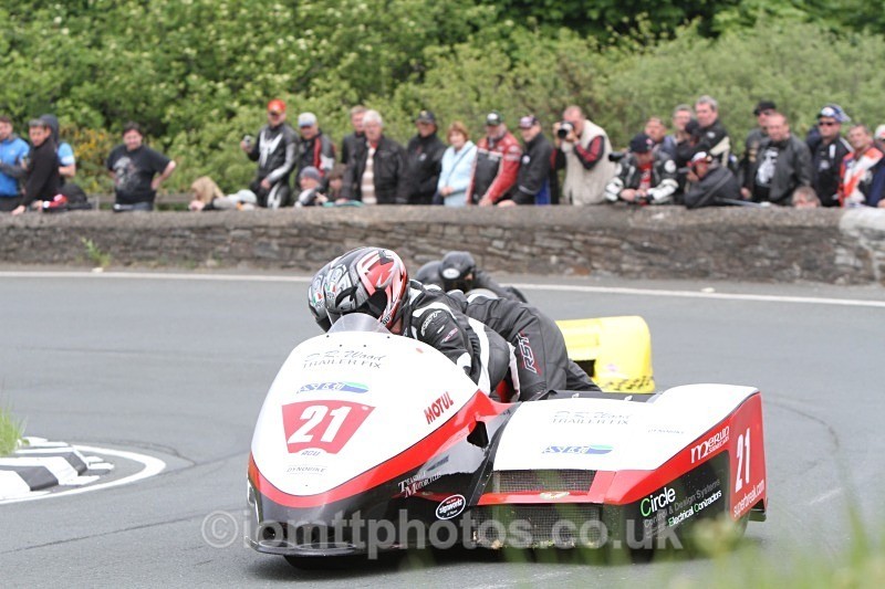  - Sidecar Race 1