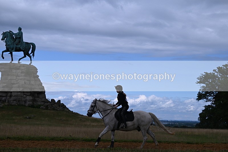 DSC_8656 - Time at Statue 13:52 to 14:33