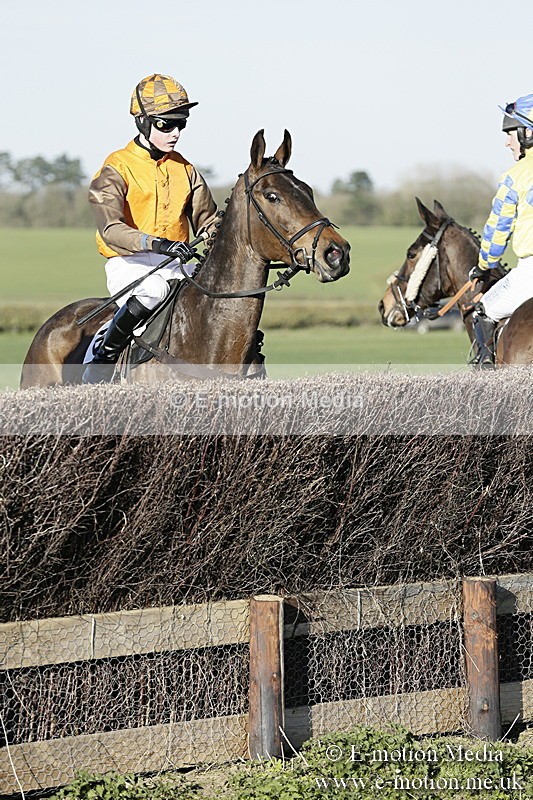 PtP 250317 449 - V.W.H. Hunt Point-to-Point Siddington 25/03/17