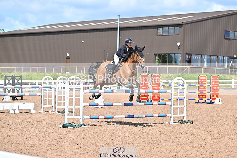 240619A-152635-00809 - Cls 5 Snr Foxhunter and 1.20m Open