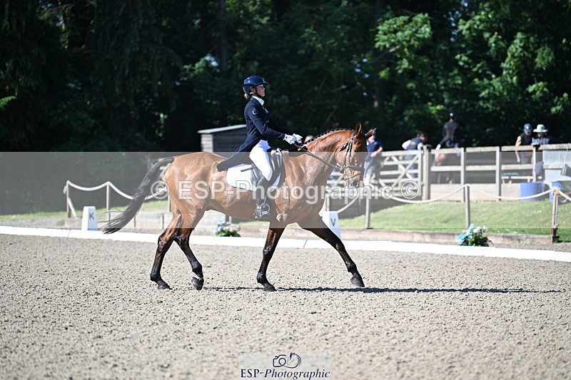 250522A-092014-02667 - A-001-Jemima.Howden-HEADS.UP