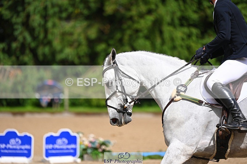 240526-154511-25085 - 207-IE_MR_MCGREGOR-Will_Furlong