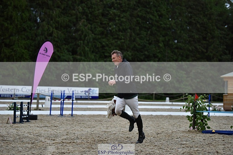 240523-203420-06968 - Hobby Horse Comp