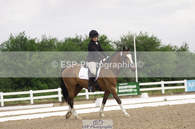 230708A-090946-00054 - Intro C