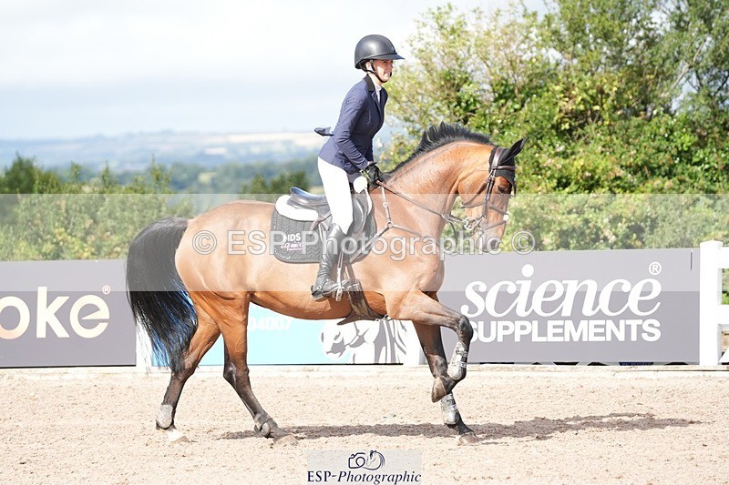 250720-095053-18238 - Cls16, 1 Star Silver Tour Accumulator