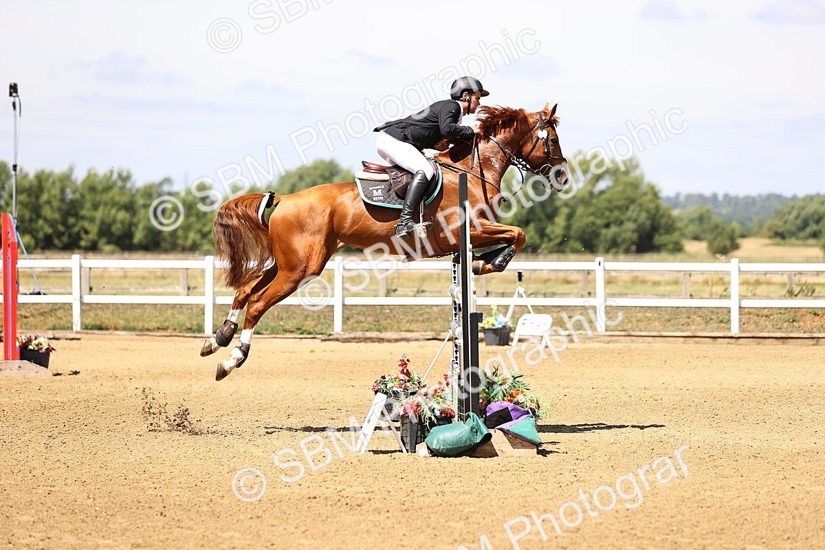 SBM_009961 - Class 9 - Senior Foxhunter - 1.20m Open