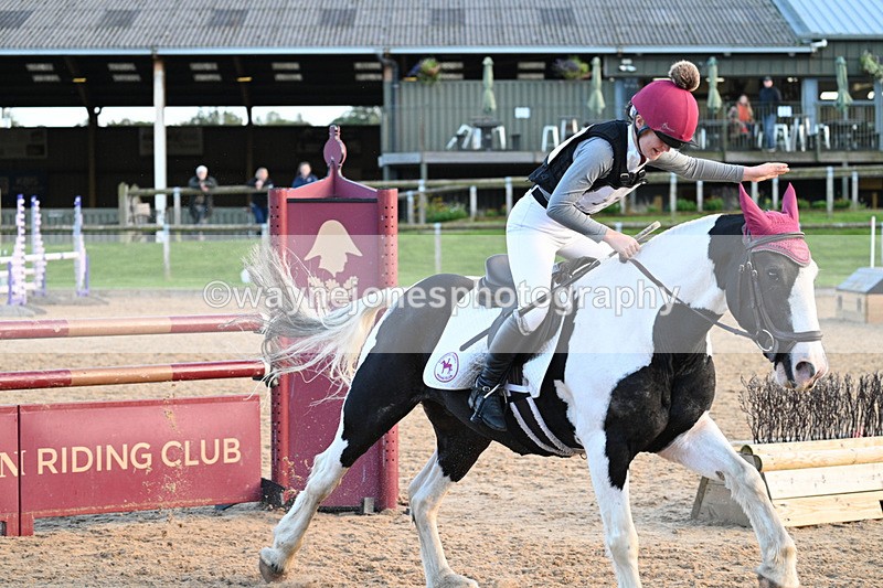 WJ7_7126 - Time 17:12 to 17:30