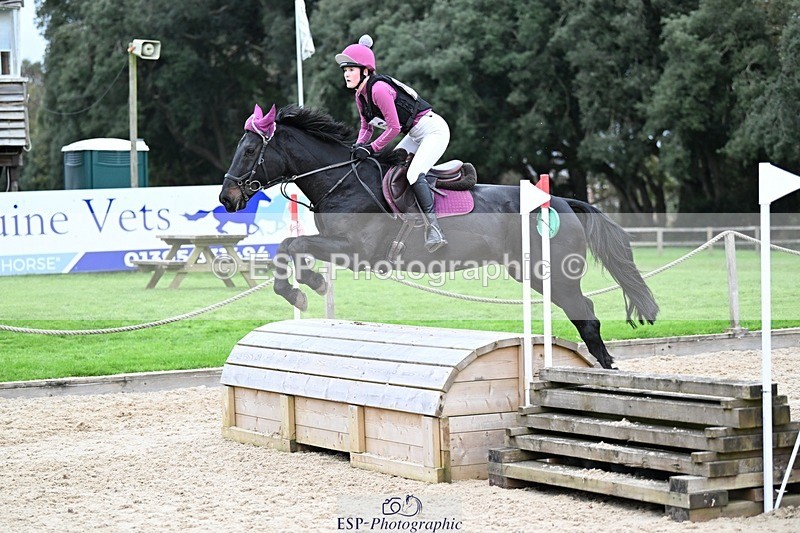 241117-142251-04542 - Cls 3 90-95cm 14.00 to 15.00