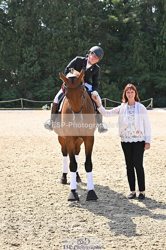 250810A-123725-06481 - Intermediate I SILVER Presentations