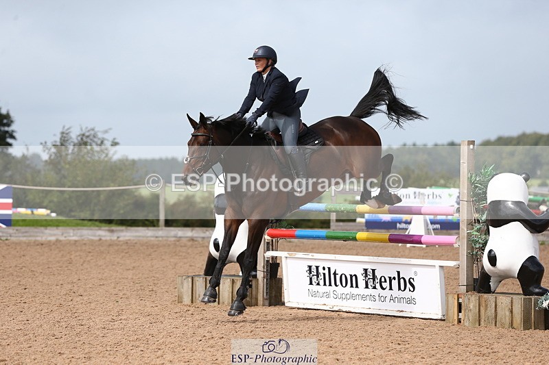 230812A-121212-08920 - Cls 32 Foxhunter