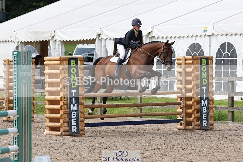 240803-151414-08735 - 262-Taggy_Forester-Bennett-THE_MUSIC_MAKER