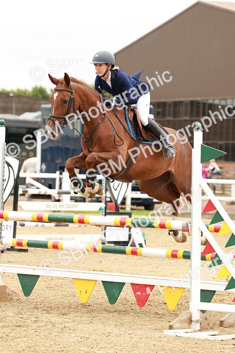 1I0A7771 - Class 4 - Senior Newcomers 1.10m