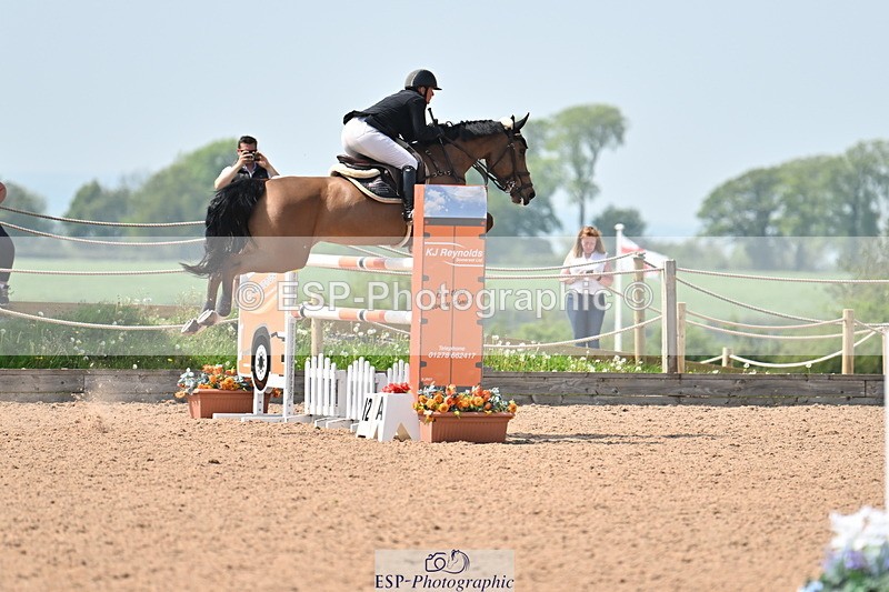 240510A-142518-08032 - Cls 23 Talent Seeker Inc 7yr old 14.10 to Finish