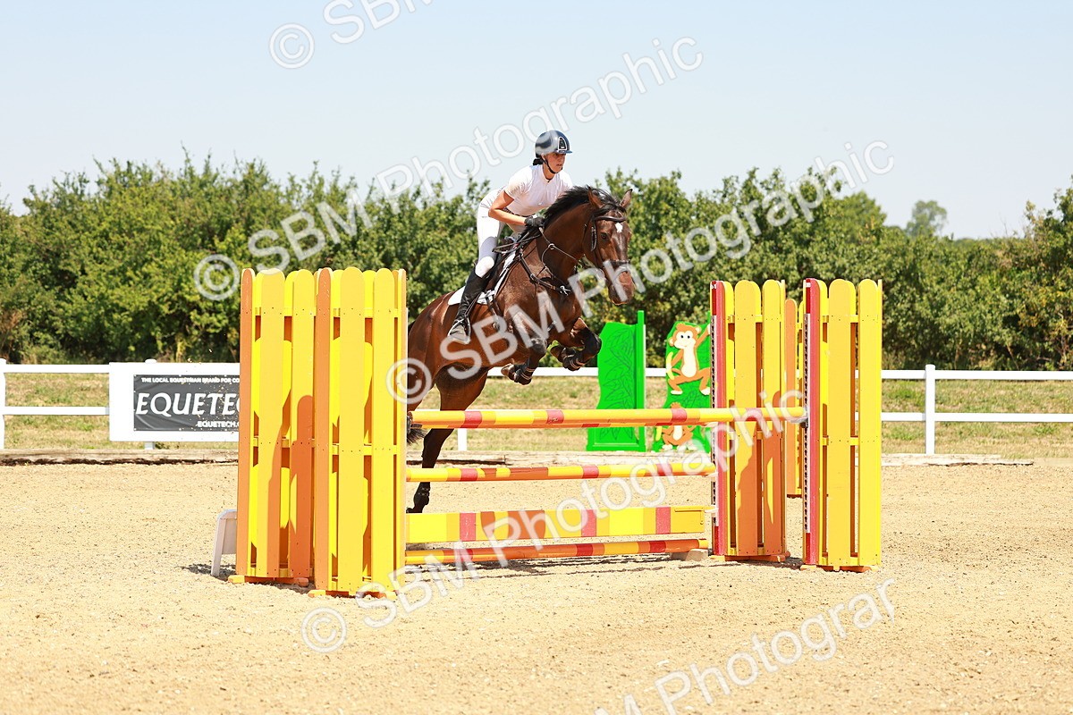 SBM_001502 - Class 4 - Senior Newcomers - 1.10m
