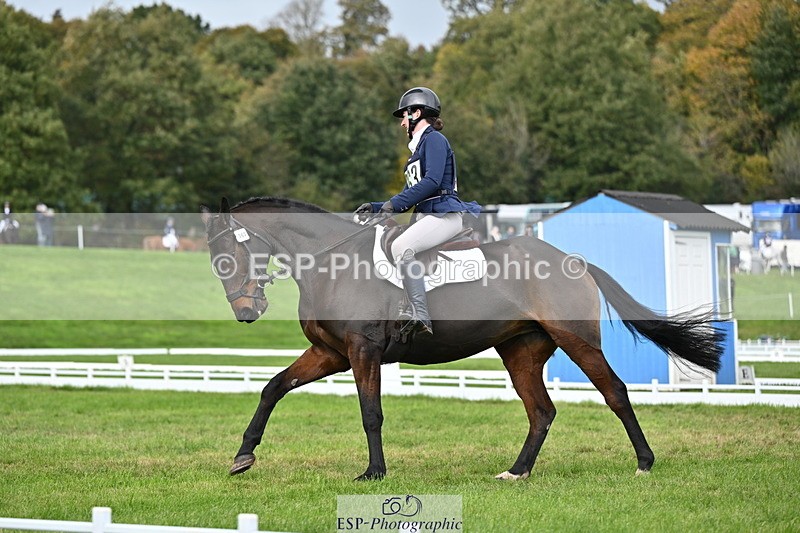 251024A-133907-12189 - D-363-Florrie.Ball