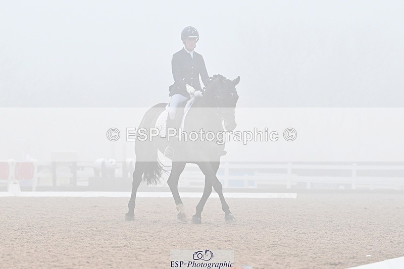 240217A-142920-03458 - 163-Anna.Johannson-Diamond.Bar