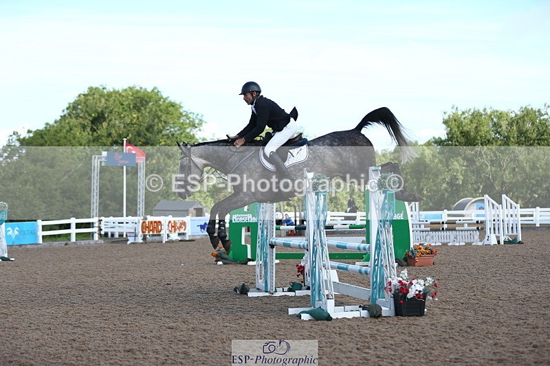 230811A-093720-02898 - Cls 13 A&B Snr Brit Nov & 90cm Open