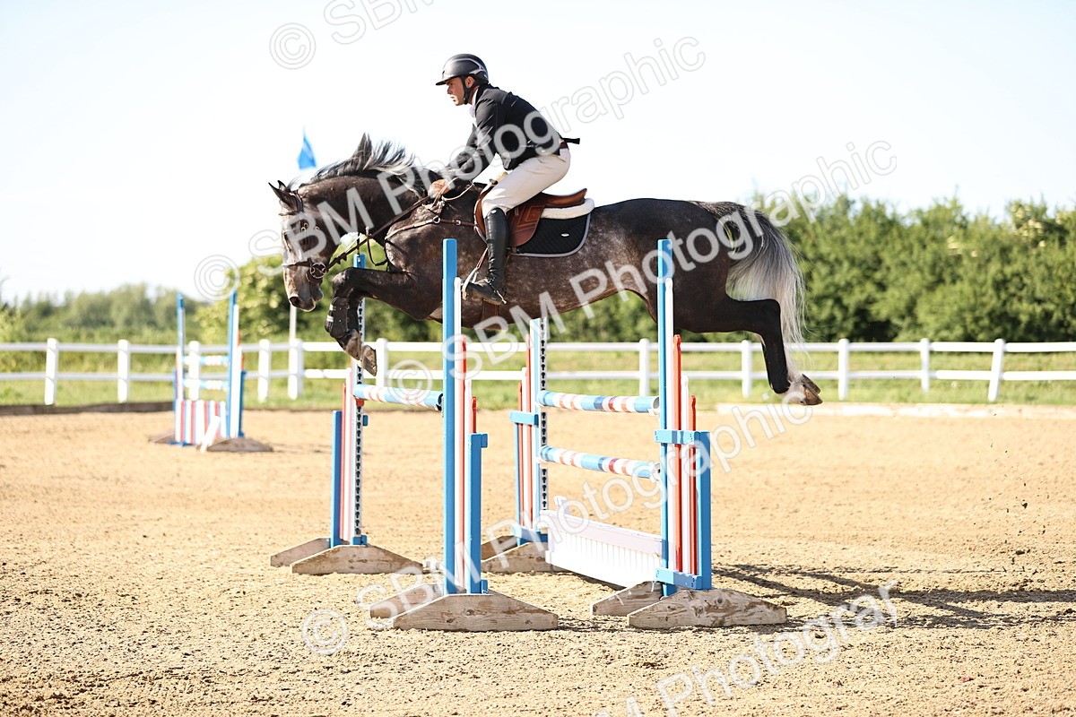 SBM_003146 - Class 5 - Senior Foxhunter - 1.20m