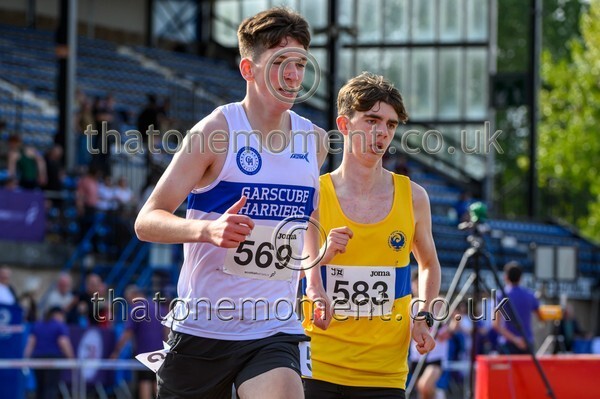 Sen25SUN-929865 - Track Male