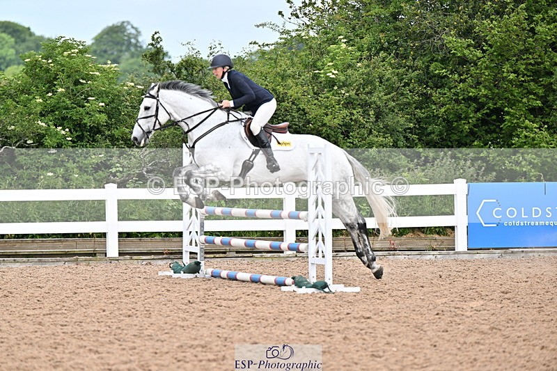 240605A-101612-00033 - Cls 1 British Novice and 90cm Open