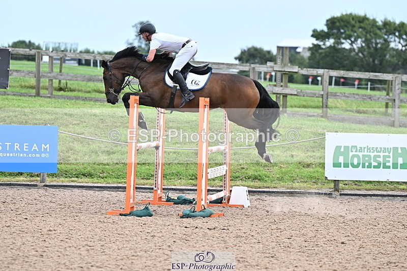 240828A-163126-01368 - Cls 5 Snr Foxhunter and 1.20m Open