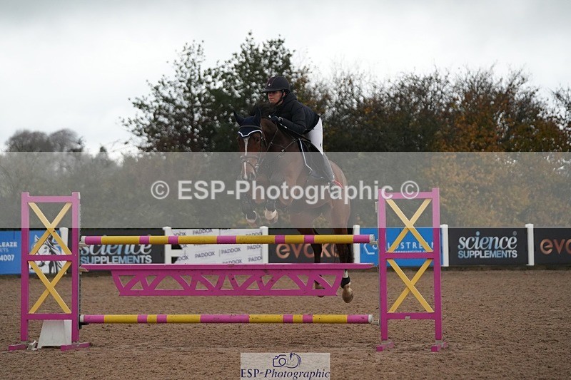 251107-134909-01247 - Cls 6 Foxhunter and 1.20m Open