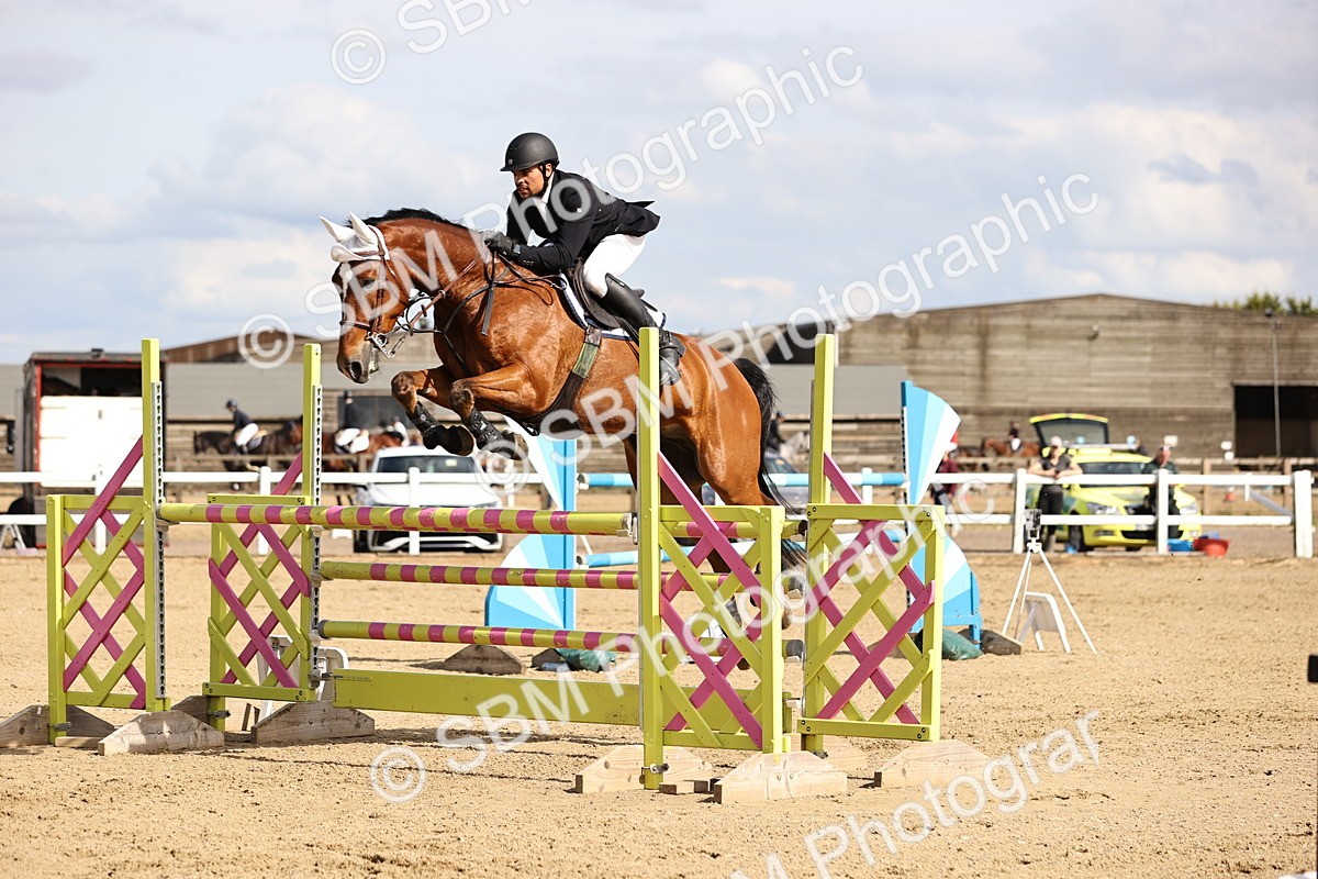 SBM_003649 - Class 13 - Senior Foxhunter - 1.20m
