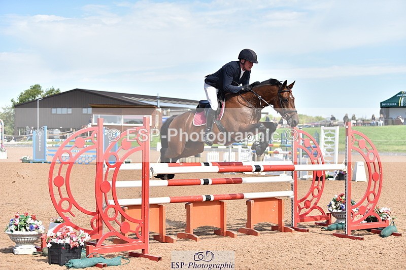 230810A-105454-00756 - Cls 9 Foxhunter