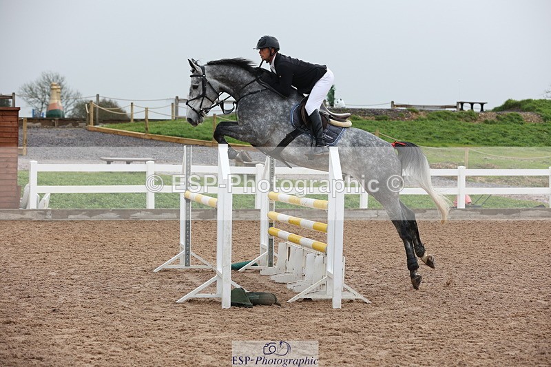 231112A-112528-03607 - Cls 18 Discovery & 1m Open