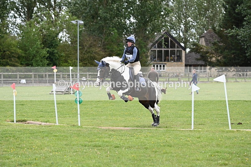 WJ6_3418 - Class 4 60cm