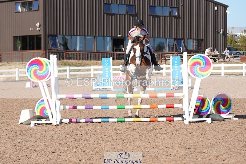 260811-172823-00219 - Cls 7 and 8 Club and Schools 80cm