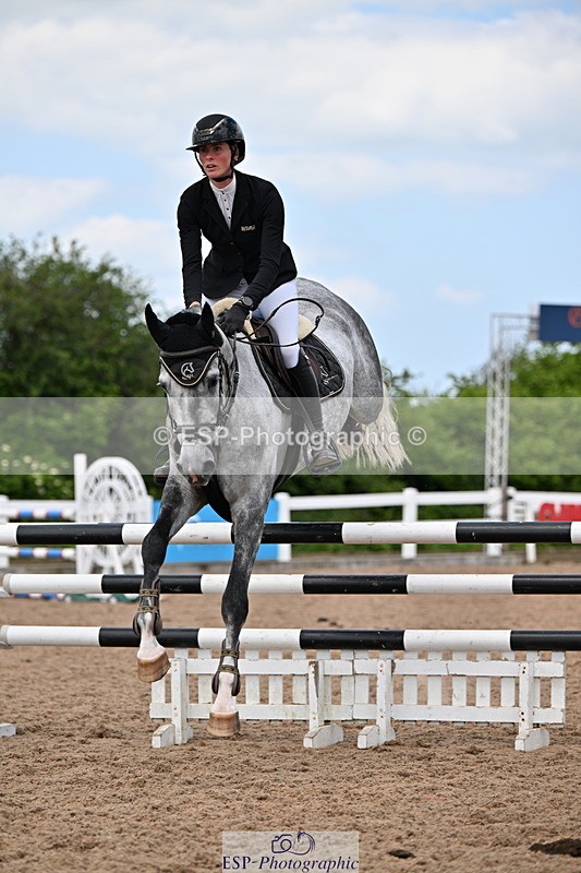 240605A-125642-00440 - Cls 3 Snr 1.05m Open