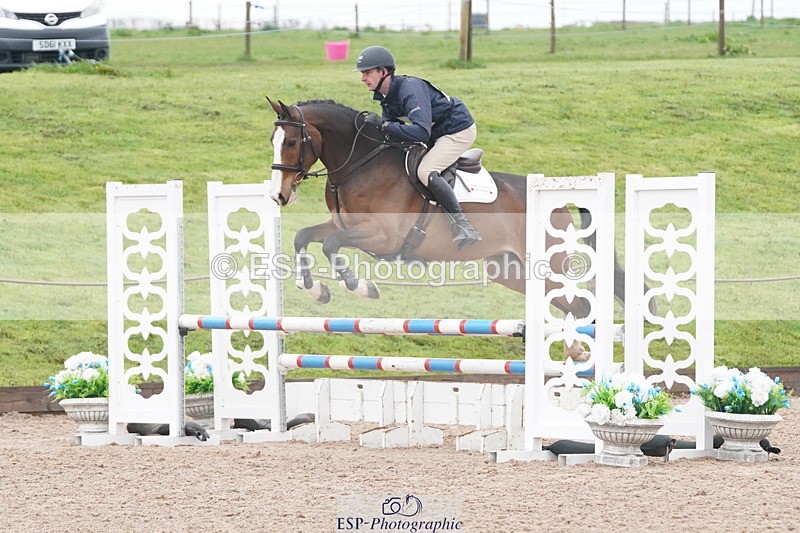 250419-100110-07893 - 425-Ollie.Martin-MIH.POP.SOCKS