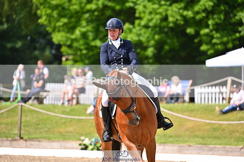 250523A-110510-06208 - C-276-Sammi.Birch-ROSAS.PARTY