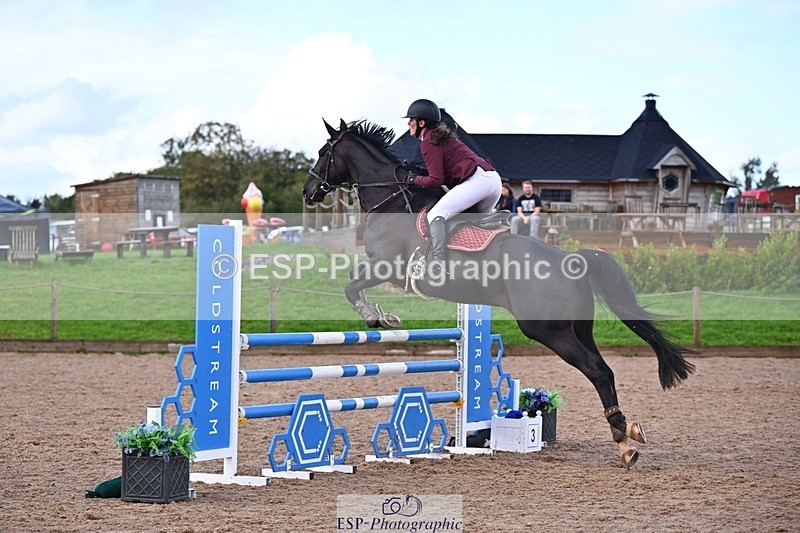 250912-162445-05452 - Cls 13 Snr 1.05m and 1.10m