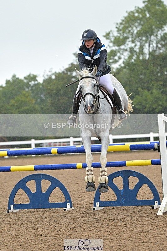 240925A-141147-01070 - Cls 5 Foxhunter and 1.20m Open