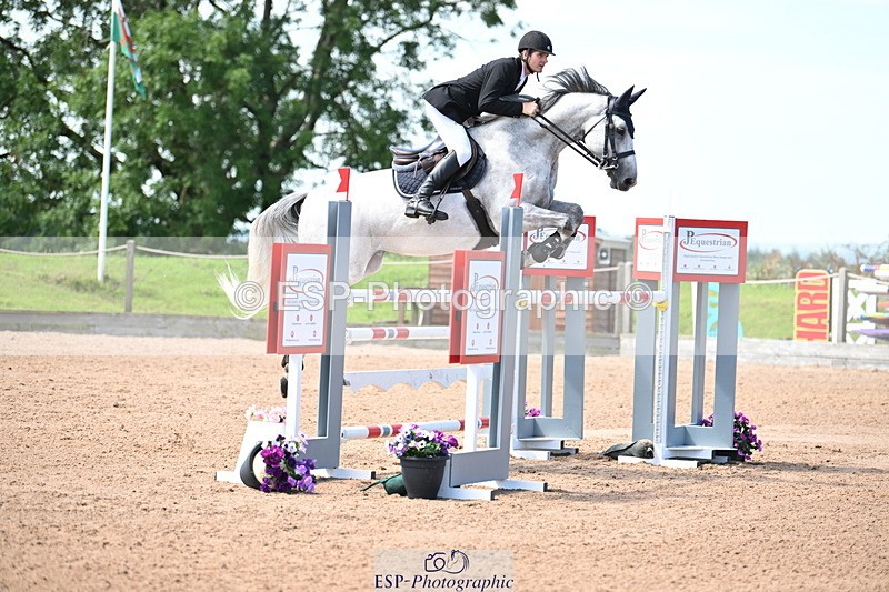 240718A-114938-04886 - Cls 1, 3 Star Small Tour 1.35m