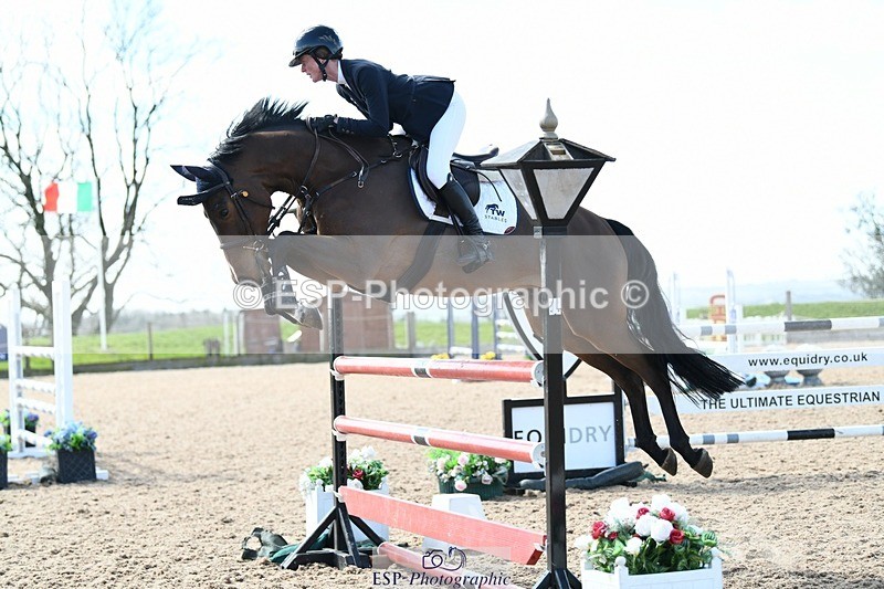 250328-122912-00974 - Cls 3 Snr Foxhunter