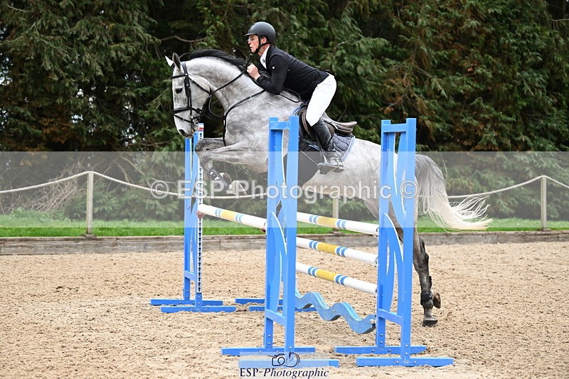 250323A-142340-04862 - Cls 24 Snr Newc & 1.10m Open