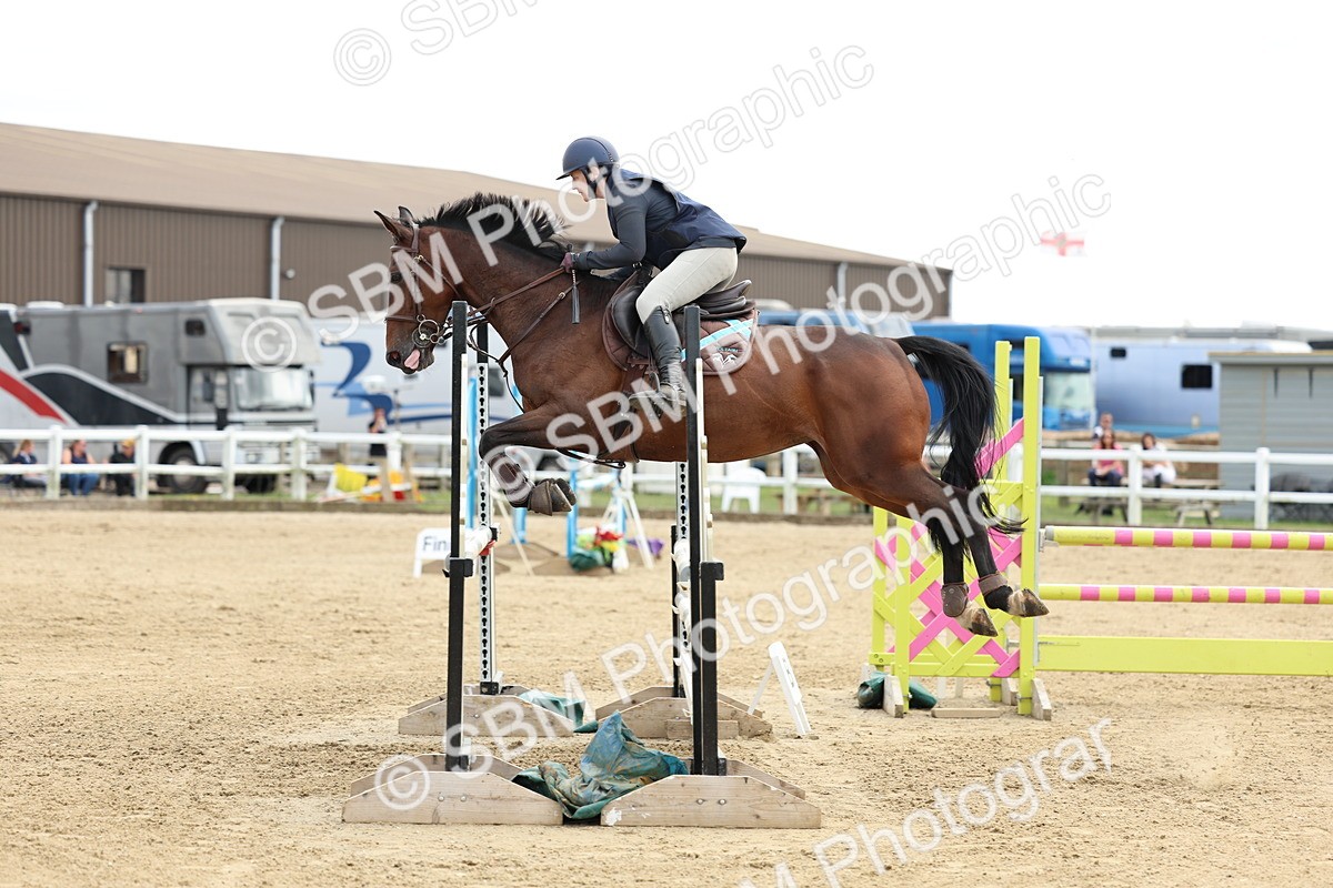 SBM_005211 - Class 18 - Senior 1.05m Open