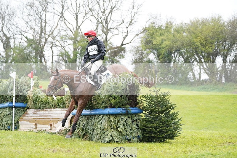 250418-130542-04631 - 256-Rosie.Bradley-Hole-POZNAN.VD.WATERMOLEN