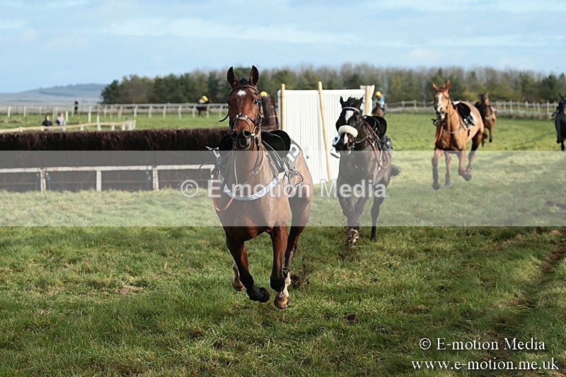 PtP 021218-23 - Hursely Hambledon Hunt Point-to-Point - Larkhill 02/12/18
